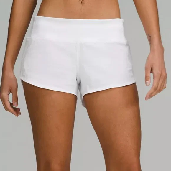 Lululemon Speed Up Low-Rise Lined Shorts in White - Picture 2 of 6